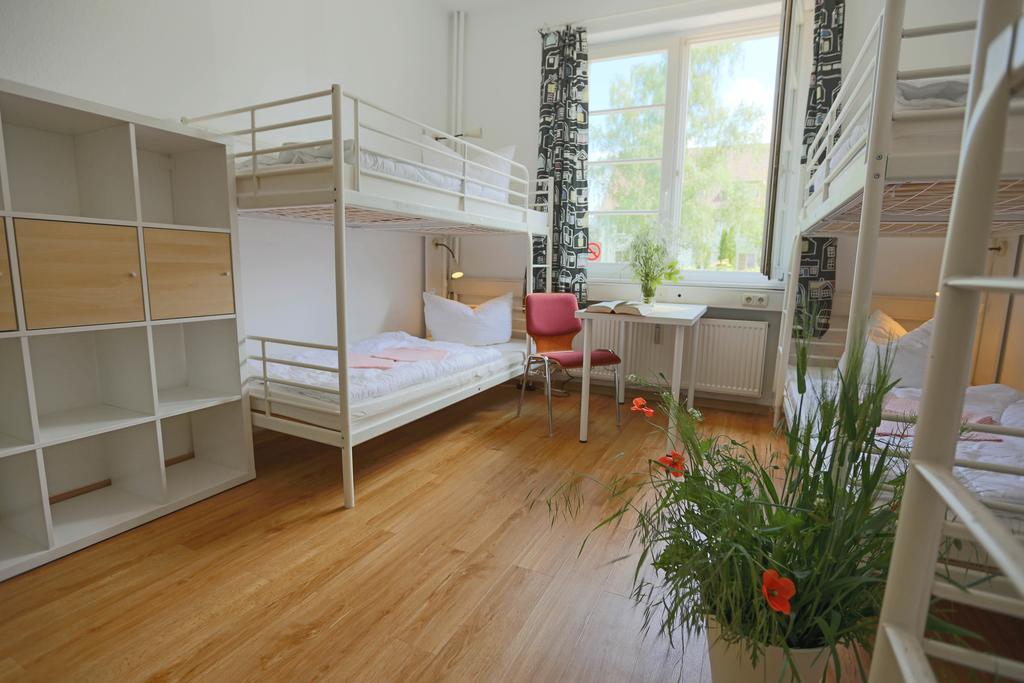 Family Inn Herberge Hildesheim Extérieur photo