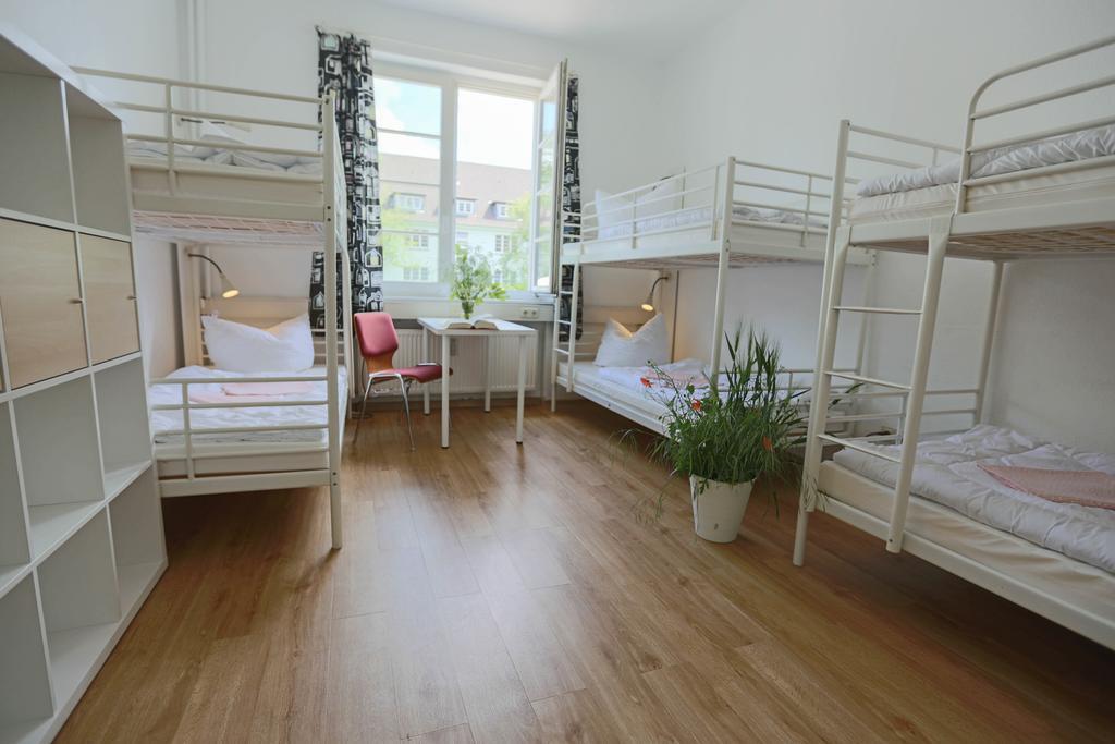 Family Inn Herberge Hildesheim Extérieur photo