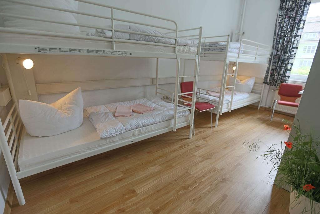 Family Inn Herberge Hildesheim Extérieur photo