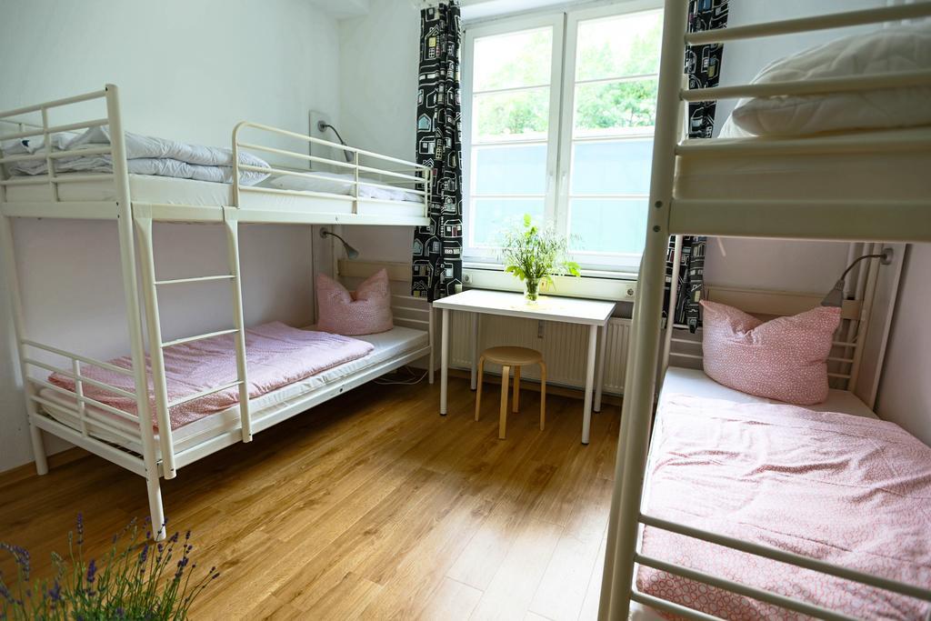 Family Inn Herberge Hildesheim Extérieur photo
