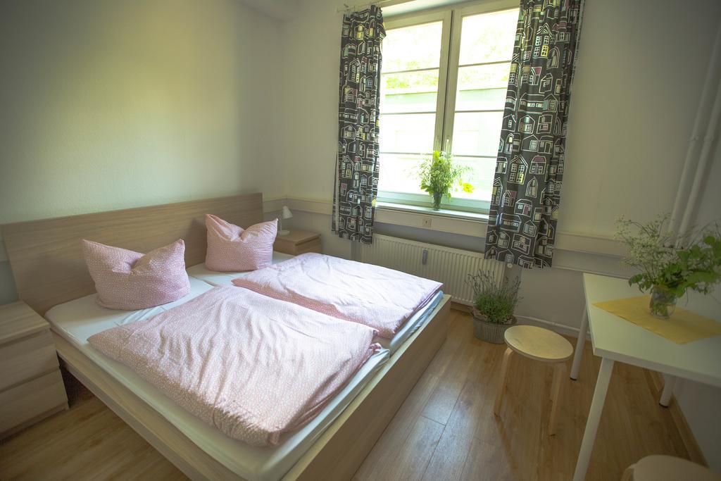 Family Inn Herberge Hildesheim Extérieur photo